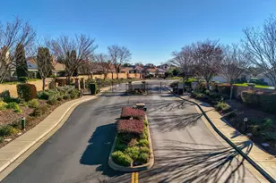 9010 Fallsmont Dr, El Dorado Hills, CA 95762 - Photo 58