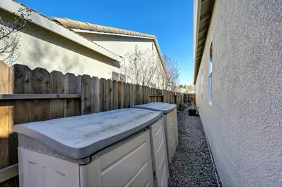 9010 Fallsmont Drive, El Dorado Hills, CA 95762 - Photo 56