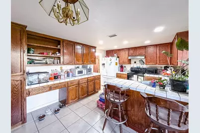 8518 Delahye Circle, Sacramento, CA 95828 - Photo 2