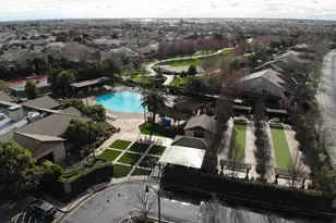 7824 Barnsley Way, Elk Grove, CA 95757 - Photo 54