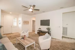 7824 Barnsley Way, Elk Grove, CA 95757 - Photo 8