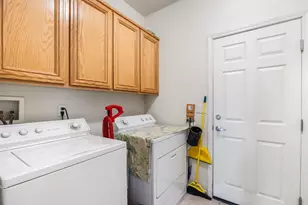 1618 Farnham Ave, Woodland, CA 95776 - Photo 34