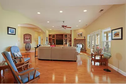 16025 E Harney Lane, Lodi, CA 95240 - Photo 42