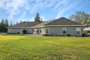 16025 E Harney Ln, Lodi, CA 95240 - Photo 28