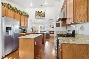 2421 Martin Anthony Ct, Tracy, CA 95377 - Photo 14