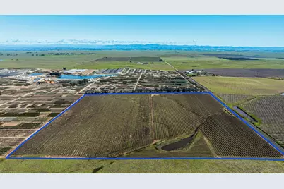 20075 E Kettleman Lane, Lodi, CA 95240 - Photo 30