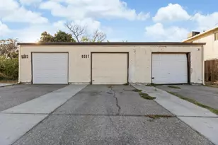 8603 Acapulco Way, Stockton, CA 95210 - Photo 2