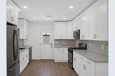 2117 14th Street, Sacramento, CA 95818 - Photo 6