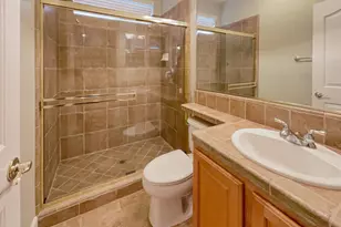 9673 Country Falls Ln, Elk Grove, CA 95757 - Photo 16