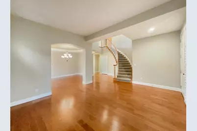 9673 Country Falls Lane, Elk Grove, CA 95757 - Photo 8