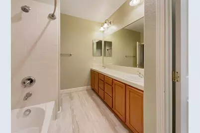 9673 Country Falls Lane, Elk Grove, CA 95757 - Photo 20