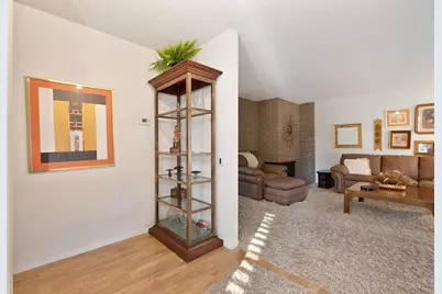 1182 Vanderbilt Way, Sacramento, CA 95825 - Photo 8