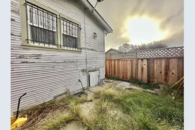 3801 Santa Rita Street, Oakland, CA 94601 - Photo 24
