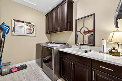 7048 Orbital Lane, Roseville, CA 95747 - Photo 30