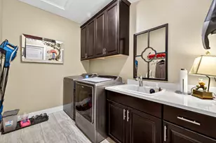 7048 Orbital Ln, Roseville, CA 95747 - Photo 30