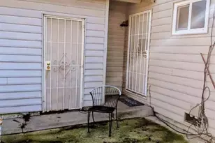 10517 Mills Acres Cir, Rancho Cordova, CA 95670 - Photo 2