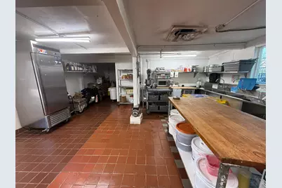 224 E St, Waterford, CA 95386 - Photo 16