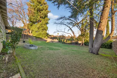 8631 Posadera Avenue, Orangevale, CA 95662 - Photo 2