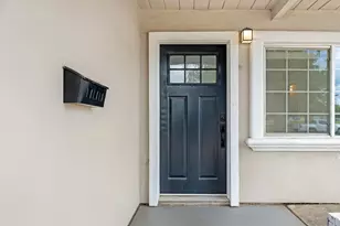 5823 61st St, Sacramento, CA 95824 - Photo 4