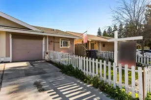7712 Las Lilas Ct, Citrus Heights, CA 95621 - Photo 6