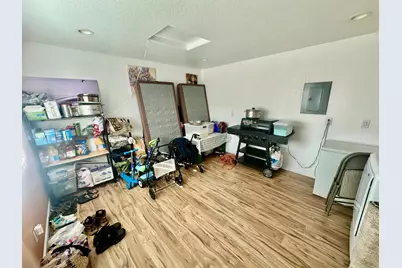 609 Kettleman, Lodi, CA 95240 - Photo 34