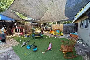 6827 Trovita Way, Citrus Heights, CA 95610 - Photo 10