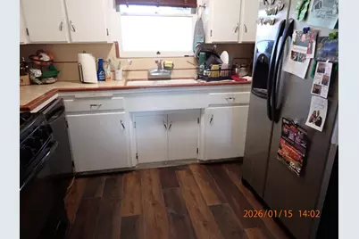 1306 Joni Avenue, Modesto, CA 95350 - Photo 6