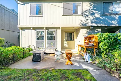 230 Foresthill Avenue, Auburn, CA 95603 - Photo 36