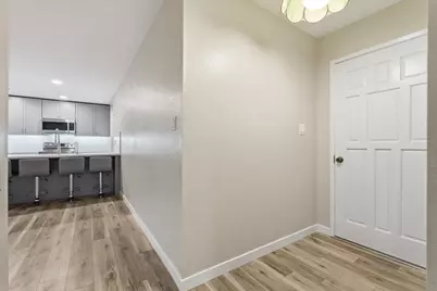 7442 Winkley Way, Sacramento, CA 95822 - Photo 4