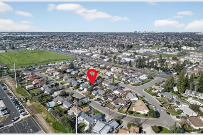 5213 Sitton Way, Sacramento, CA 95823 - Photo 40