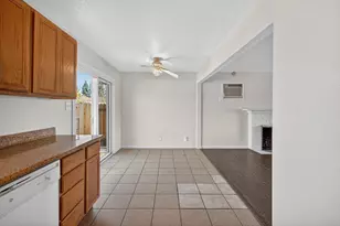 5213 Sitton Way, Sacramento, CA 95823 - Photo 18