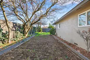 2337 Corbin Ln, Lodi, CA 95242 - Photo 32