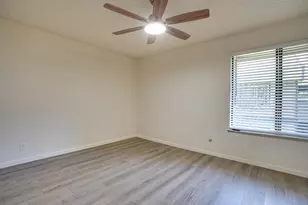 6724 Plymouth Rd, Stockton, CA 95207 - Photo 12