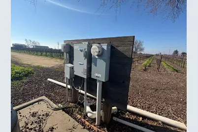 15910 N Locust Tree Road, Lodi, CA 95240 - Photo 20