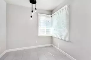 2437 Parkwood, Sacramento, CA 95825 - Photo 8