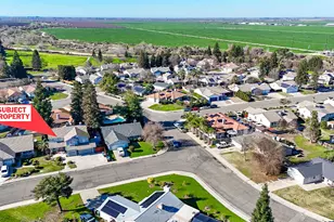 917 Amador, Chowchilla, CA 93610 - Photo 2