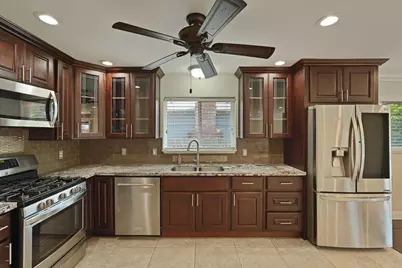 1921 Sherwood Avenue, Modesto, CA 95350 - Photo 6