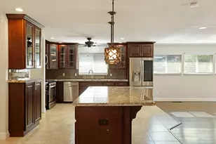 1921 Sherwood Ave, Modesto, CA 95350 - Photo 8