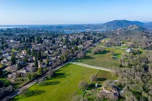 4897 Danbury Cir, El Dorado Hills, CA 95762 - Photo 52