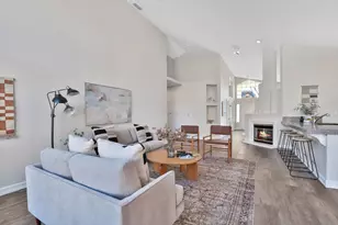 6113 Fountaindale Way, Carmichael, CA 95608 - Photo 8