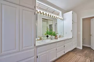 6113 Fountaindale Way, Carmichael, CA 95608 - Photo 20