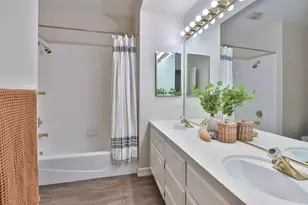 6113 Fountaindale Way, Carmichael, CA 95608 - Photo 16