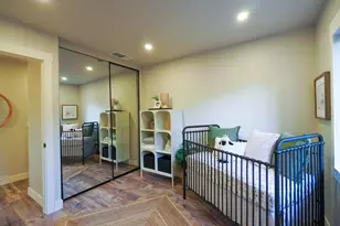 5400 Cabrillo Way, Sacramento, CA 95820 - Photo 16