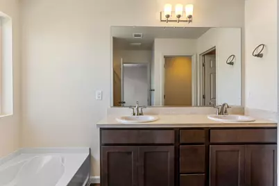 3265 Vermillion Drive, Stockton, CA 95206 - Photo 10