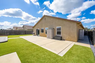 3549 Yarrow Street, Olivehurst, CA 95961 - Photo 34