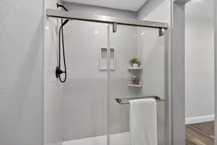 9708 Elmira Cir, Sacramento, CA 95827 - Photo 34