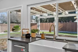 9708 Elmira Cir, Sacramento, CA 95827 - Photo 28