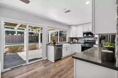 9708 Elmira Circle, Sacramento, CA 95827 - Photo 14