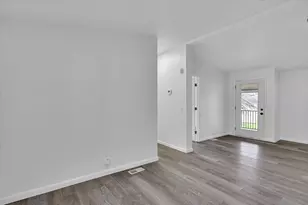 790 Los Verjeles Rd, Bangor, CA 95901 - Photo 30