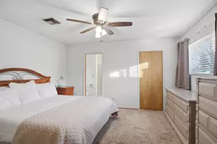 1402 W Orangeburg Ave, Modesto, CA 95350 - Photo 20